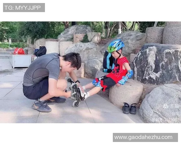 重庆滑板队默契配合探秘：如何在城市街头展现团队精神与技巧