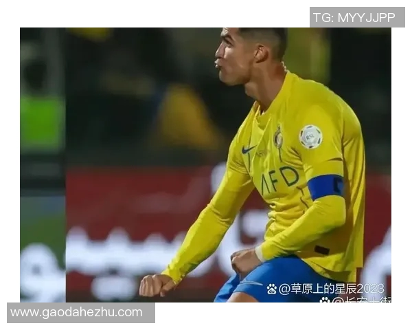 曼联与奥林匹亚激战成和比赛结果引发球迷热议与期待